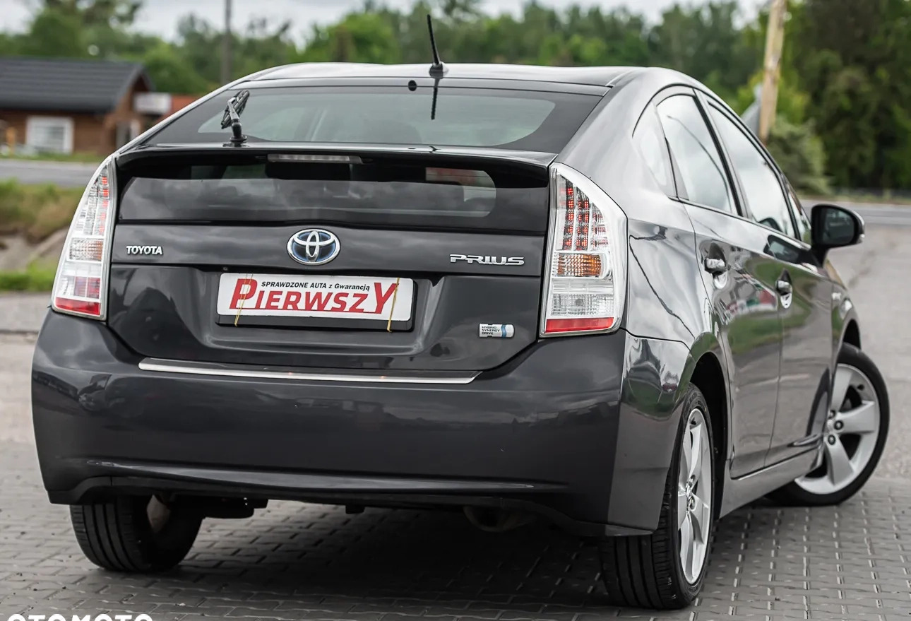 Toyota Prius cena 38900 przebieg: 299000, rok produkcji 2009 z Ulanów małe 436